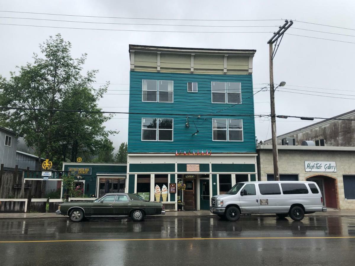 Historic Hotel Bayview Stewart Exterior photo